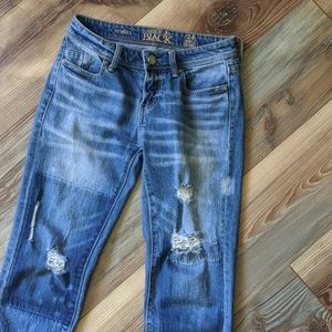 Buckle Black, fit 53 size 24 distressed jeans